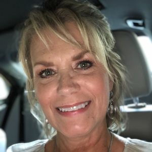 Meet your Posher, Posh